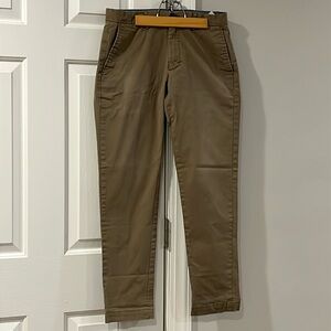 Like New!  Banana Republic Mason Chino 31 x 32 khaki pants